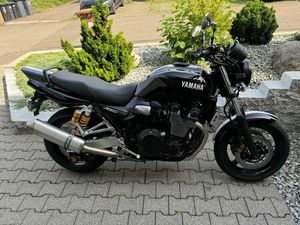 YAMAHA XJR 1300 RP19