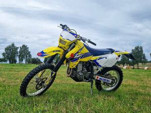 SUZUKI DR-Z 400 E