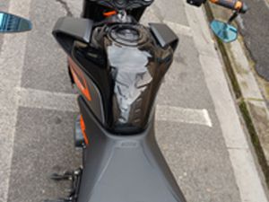 KTM DUKE 125