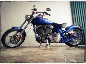 HARLEY DAVIDSON FXCWC ROCKER C TORRES VEDRAS (SÃO PEDRO, SANTIAGO, SANTA MARIA DO CASTELO E SÃO MIGUEL) E MATACÃES