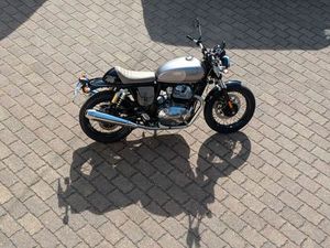 ROYAL ENFIELD INTERCEPTOR 650
