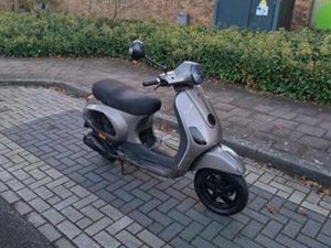 VESPA LX 50 CC 4T — SCOOTERS | PIAGGIO — MARKTPLAATS