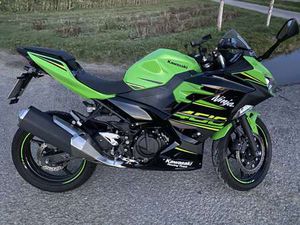 KAWASAKI NINJA 400