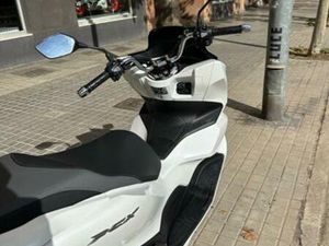 HONDA - PCX