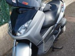 YAMAHA - X MAX 250 CC