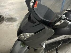 YAMAHA - X MAX 250 CC