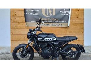 VENDO BRIXTON MOTORCYCLES CROSSFIRE 500 (2021 - 25) USATA A BIELLA (CODICE 9889818) - MOTO.IT