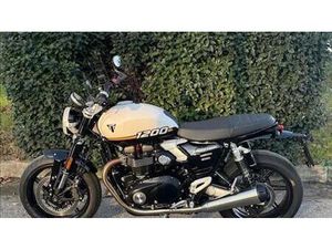 VENDO TRIUMPH SPEED TWIN 1200 (2025) USATA A BOLOGNA (CODICE 9889244) - MOTO.IT