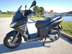 APRILIA SXR 50 50 CM3, 2024 GOD.