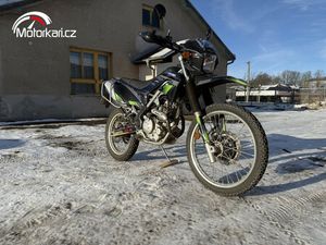 KAWASAKI KLX230
