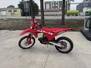 ЕНДУРО МОТОР GAS GAS EC 350 2024 С. ОБНОВА