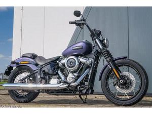 HARLEY-DAVIDSON STREET BOB
