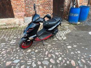 APRILIA SR50 LC VIELE NEUTEILE!!!