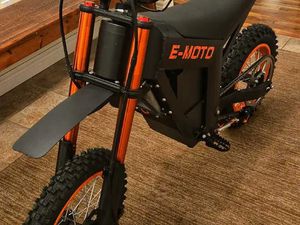 BNIB EMOTO, CHRISTMAS SALE!!