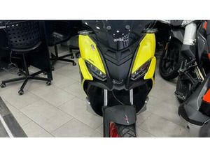VENDO APRILIA SR GT 125 SPORT (2025) USATA A NAPOLI (CODICE 9889337) - MOTO.IT