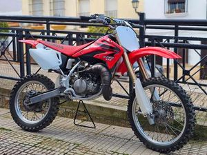 HONDA - CR 85