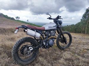 YAMAHA XT 600 SCRAMBLER VILA VERDE DOS FRANCOS