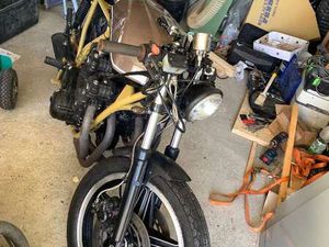 HONDA CB750 BOLD'OR RC04 (D) - CAFE RACER