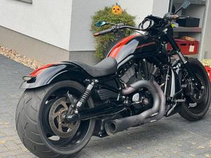 HARLEY DAVIDSON NIGHT ROD SPEZIAL 280 HECKUMBAU KOSTENL LIEFERUNG