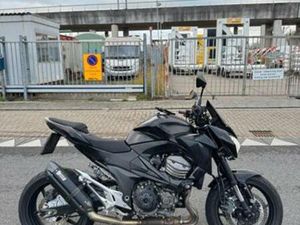 KAWASAKI Z800 - VOLLEDIG ZWART - MIVV UITLAAT - ABS — MOTOREN | KAWASAKI — MARKTPLAATS