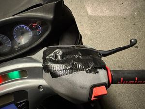 PIAGGIO X9 125 125 CM3, 2003 GOD.