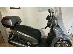 VENDO KYMCO PEOPLE 300I GT ABS (2016 - 20) USATA A RAVENNA (CODICE 9889872) - MOTO.IT