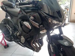 KAWASAKI Z800 COM APENAS 10600 KILOMETROS GUARDA