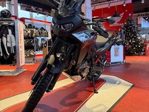 HONDA CRF1100L AFRICA TWIN DCT