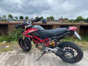 DUCATI HYPERMOTARD 1100S
