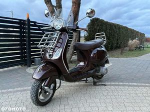 VESPA LX