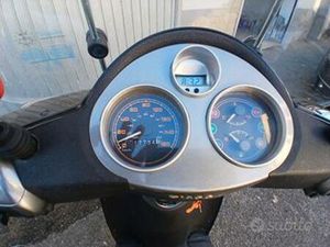PIAGGIO CARNABY 125 - 2007