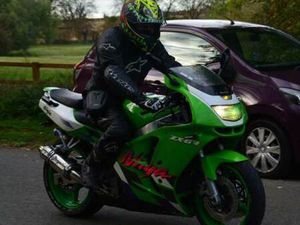 KAWASAKI, NINJA ZX6R