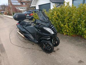 PEUGEOT METROPOLIS 400I BLACK EDITION 12.900 KM INSPEKTION NEU