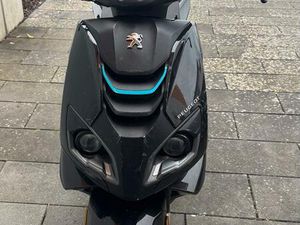 PEUGEOT SPEEDFIGHT 4 2T/AC, EZ 8/2016, 26.400 KM