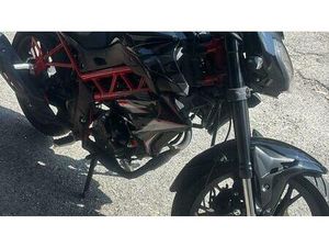 VENDO BENELLI BN 125 (2021 - 25) USATA A CASTIGLIONE OLONA (CODICE 9889949) - MOTO.IT