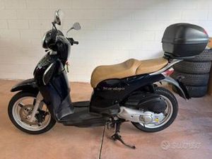 APRILIA SCARABEO 200