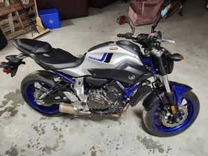 YAMAHA FZ 07