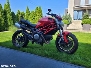 DUCATI MONSTER