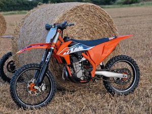 KTM 450 SXF BJ.22 FULL AKRAPOVIC
