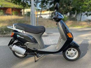 PIAGGIO SKR 125