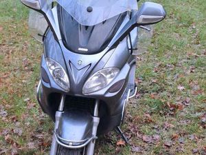 PIAGGIO X9 125 EVOLUTION