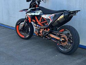KTM 690 SMC R