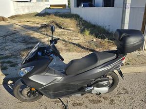 SCOOTER HONDA PCX AMORA