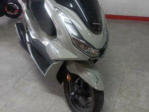 HONDA PCX 125 9MIL KLMS PARQUE DAS NAÇÕES