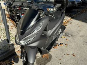 HONDA PCX 2019 – OTIMO ESTADO PÓVOA DE SANTA IRIA E FORTE DA CASA