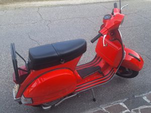 VESPA P200E