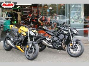 TRIUMPH STREET TRIPLE RS (BJ 2025) — MOTOREN | TRIUMPH — MARKTPLAATS