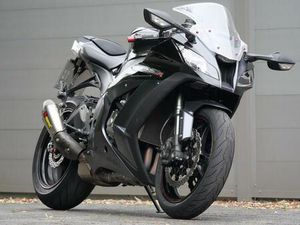 KAWASAKI ZX10R