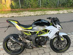 KAWASAKI Z125 – TOP ZUSTAND, GARAGENMOTORRAD, A1-TAUGLICH