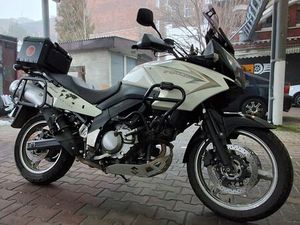 SUZUKI VSTROM 650 DL650 - 2011R. BYTOM